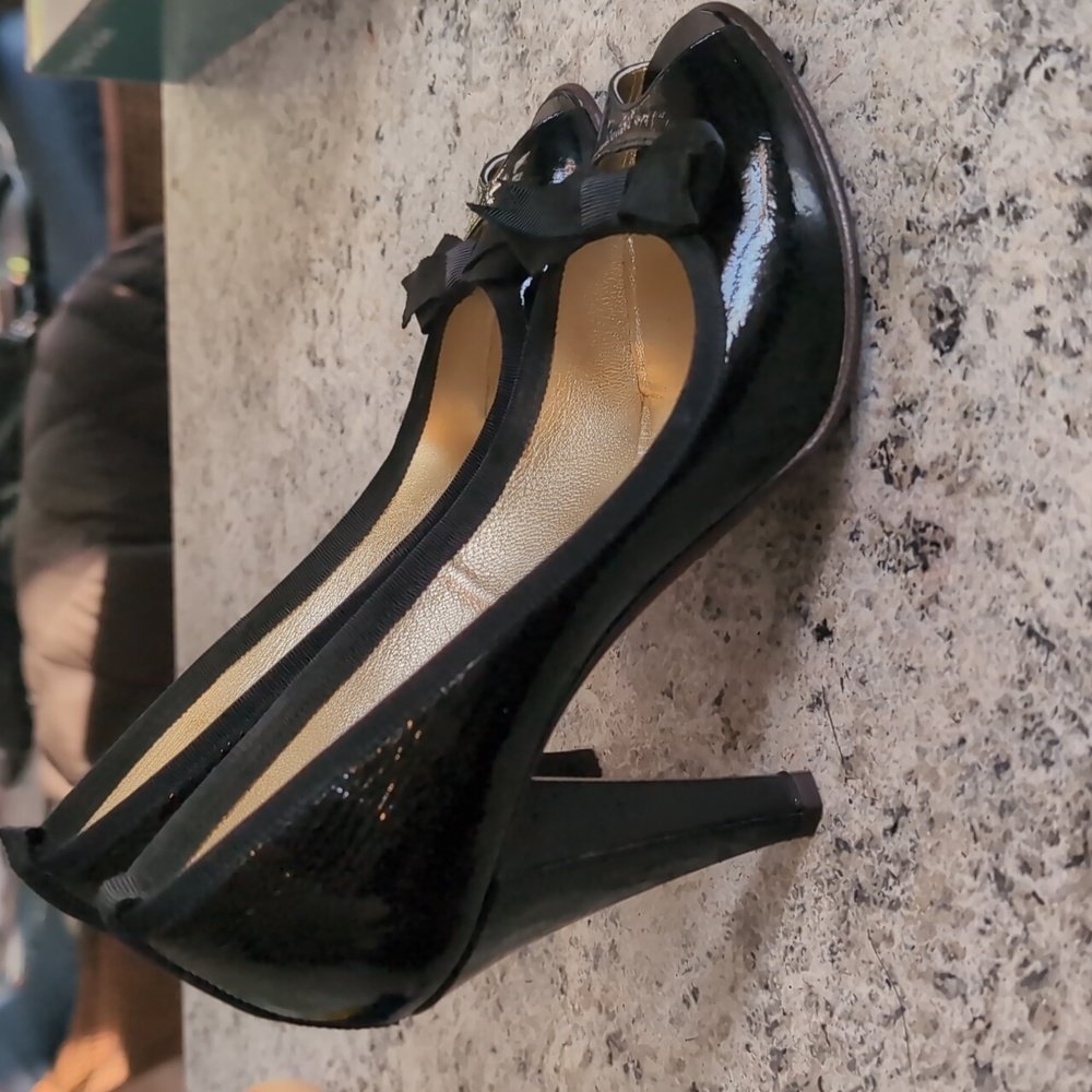 Marc By Marc Jacobs Black Patent Peep Toe Heels, Sz. 40.